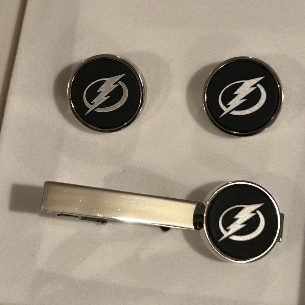 NHL Stylish Black and Silver Cufflinks and Tie Clip Set